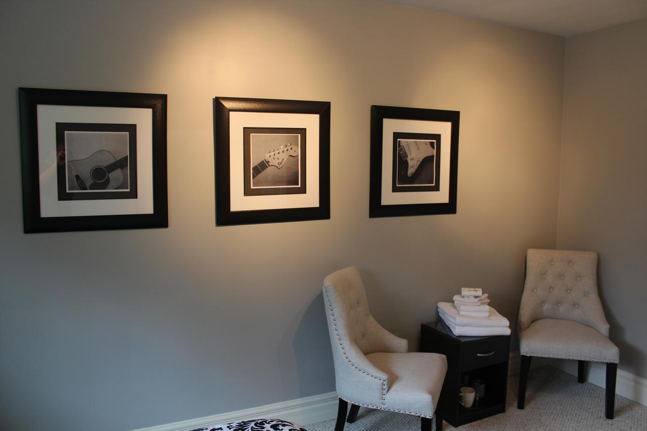 Water'S Edge B & B Oro-Medonte Exterior photo